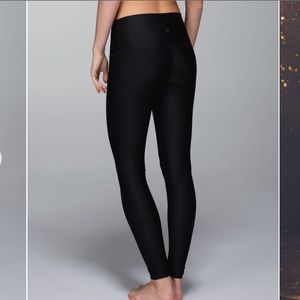 RARE Lululemon Shine Tight Leggings EUC